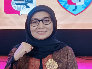 Ratu Munawaroh Tahu Presis Track Record Aivandri
