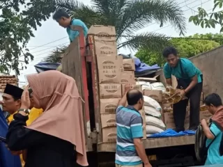 Isu kenaikan harga beras sudah terdengar di mana-mana, terkait hal tersebut Pemerintah Pusat laksanakan rapat inflasi menyikapi stabilitas harga pangan di setiap daerah