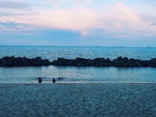 Menikmati Keindahan dan Pelestarian di Pantai Tongaci, Bangka Belitung