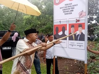 Gempur Kandang Banteng, Agus Rubiyanto Simulasikan Coblos Nomor 2